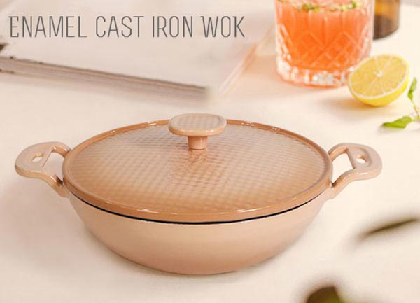 Porcelain Cast Iron Chef's Wok Dish with Lid